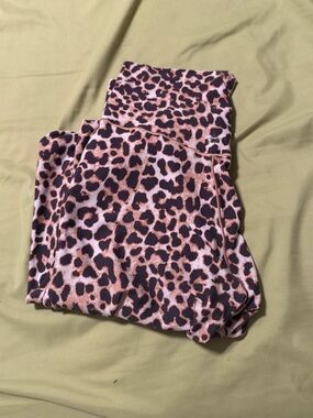 Aerie offline leopard 7/8 leggings